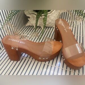 BRAND NEW MADDEN GIRL WOMEN’S LIFFT HEELED SANDAL